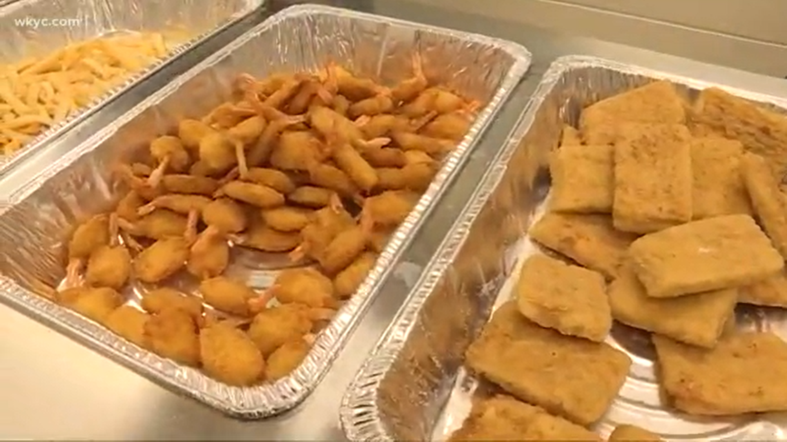 Churches adapt with Lenten fish fries during pandemic - Vimarsana News