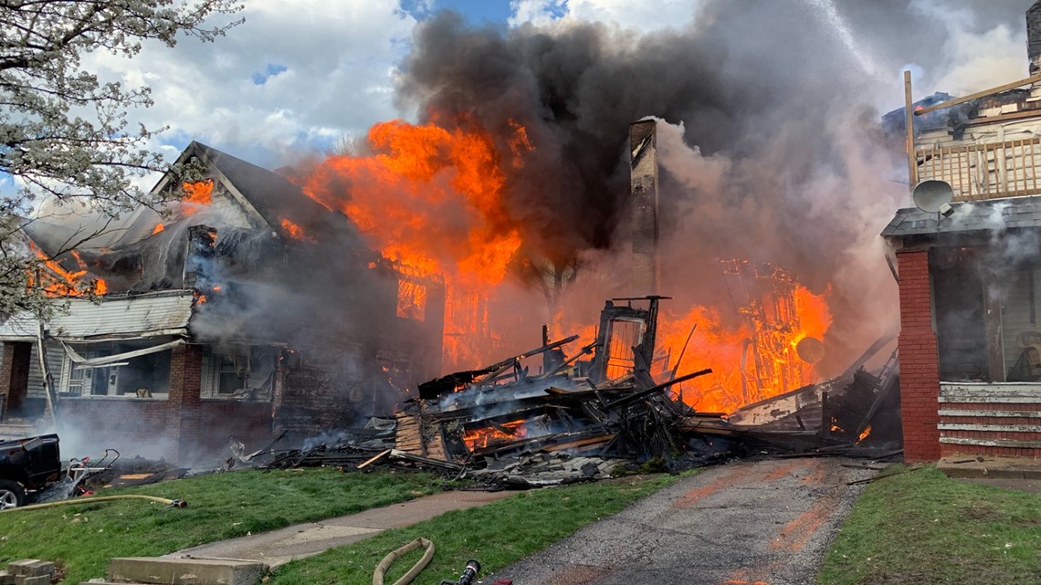 Man rescued from house fire reunites with Cleveland Rams