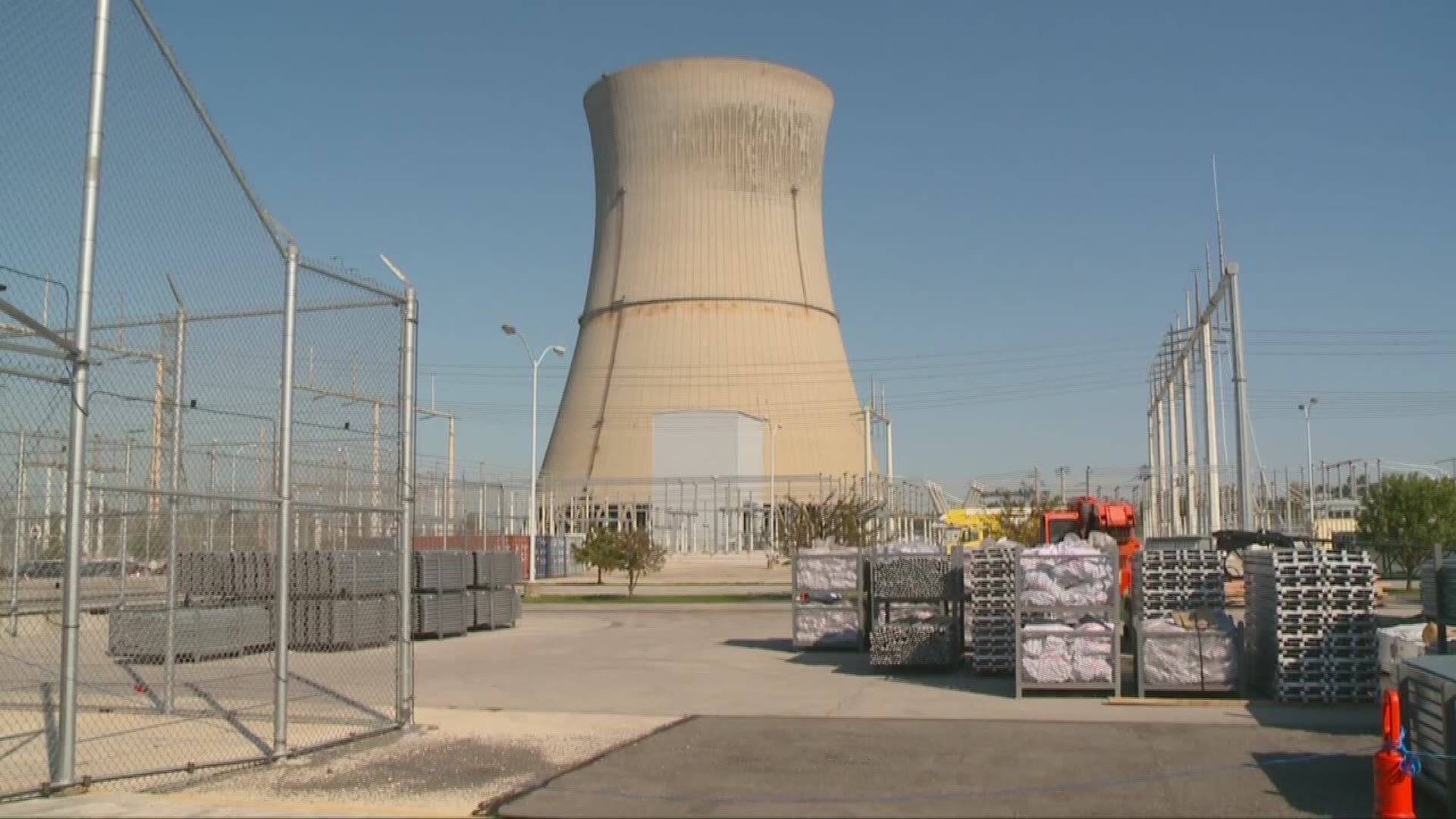 How are communities near Perry and Davis-Besse nuclear power plants reacting to deactivation?