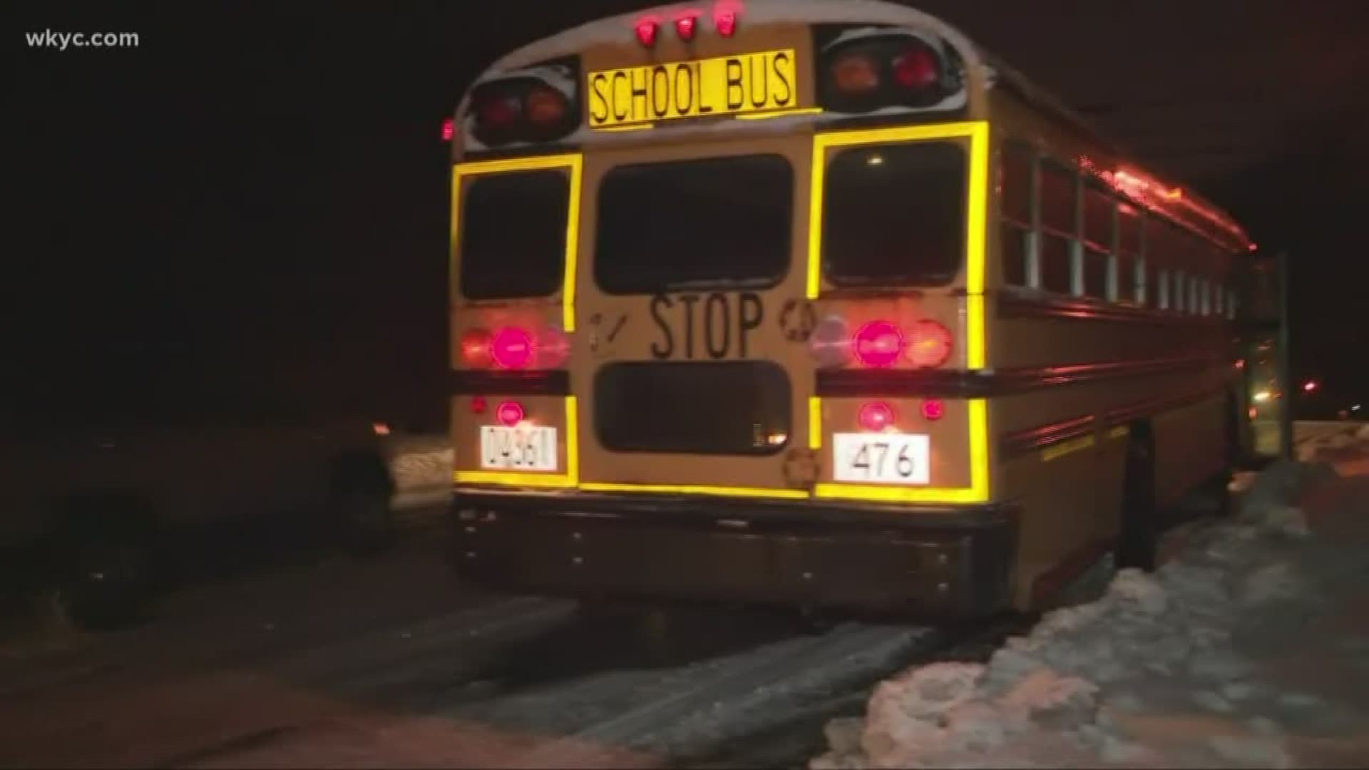 Jan. 24, 2019: It was another difficult commute in the Akron area as our crews spotted a school bus stuck in slick conditions for the second day in a row.