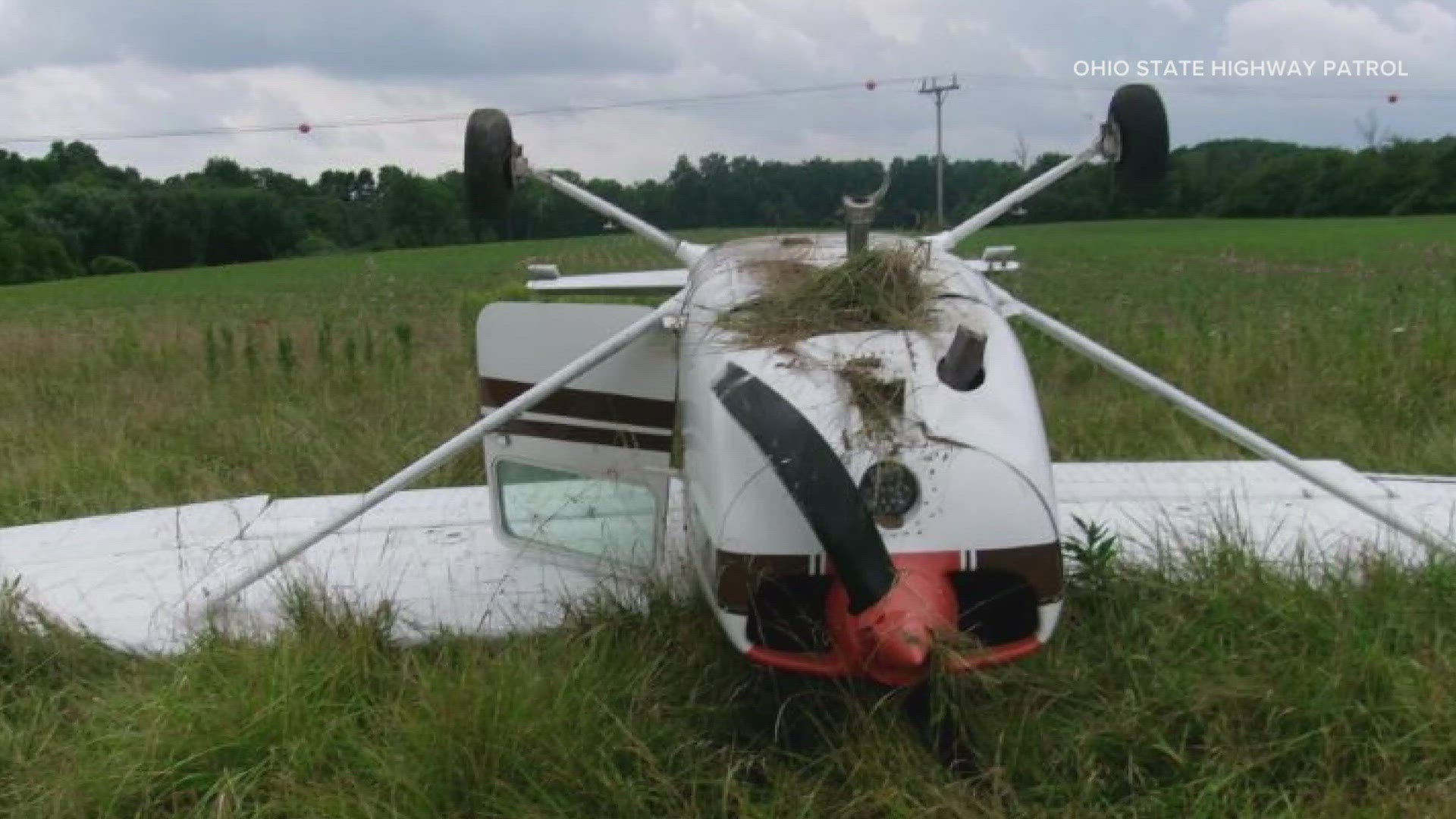 The Ohio State Highway Patrol is investigating a plane crash that occurred at the Medina Municipal Airport.