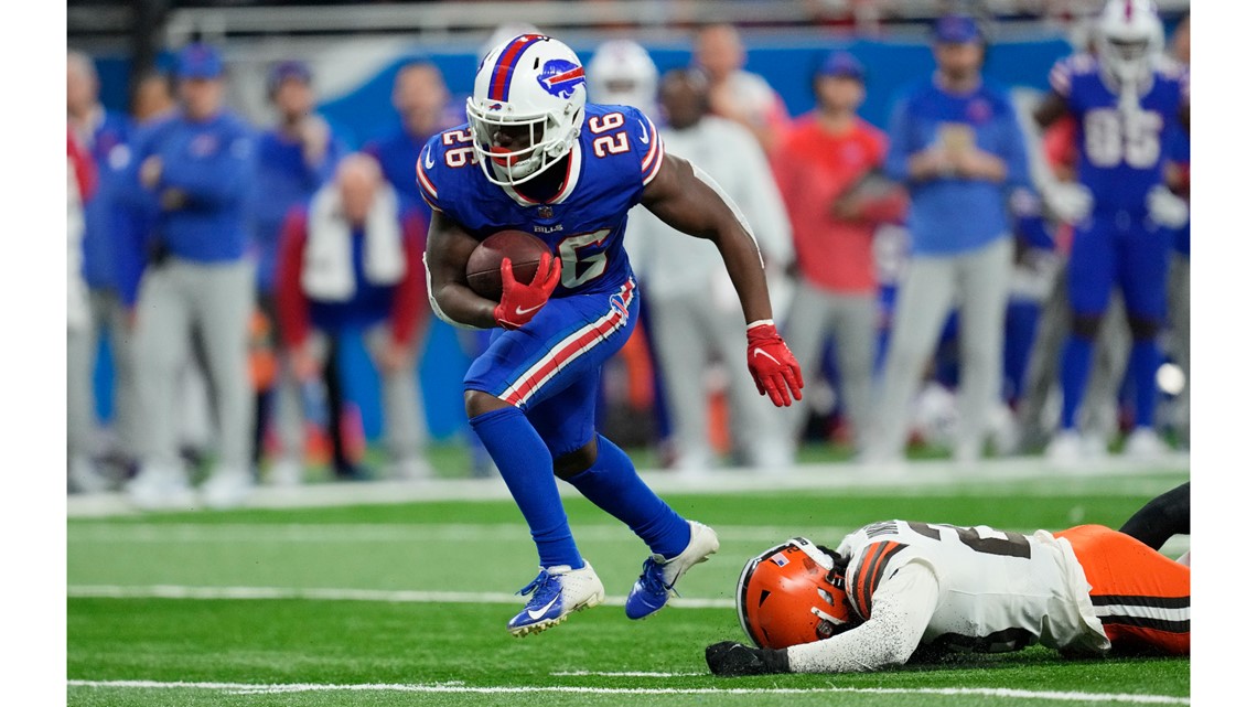 Browns fall to 3-7 with 31-23 loss to Bills