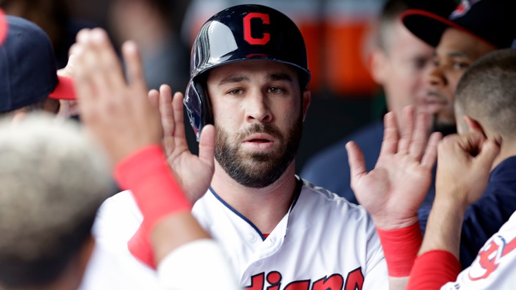 Jason Kipnis thanks Indians fans in emotional farewell