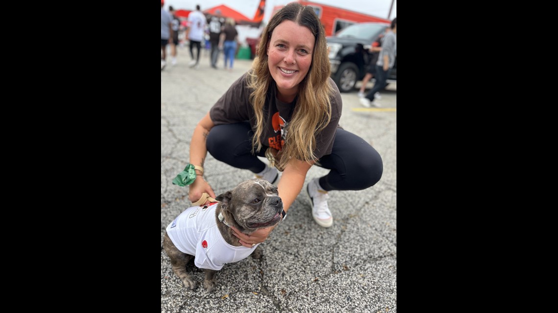 Muni Lot returns for Cleveland Browns 2023-24 NFL season