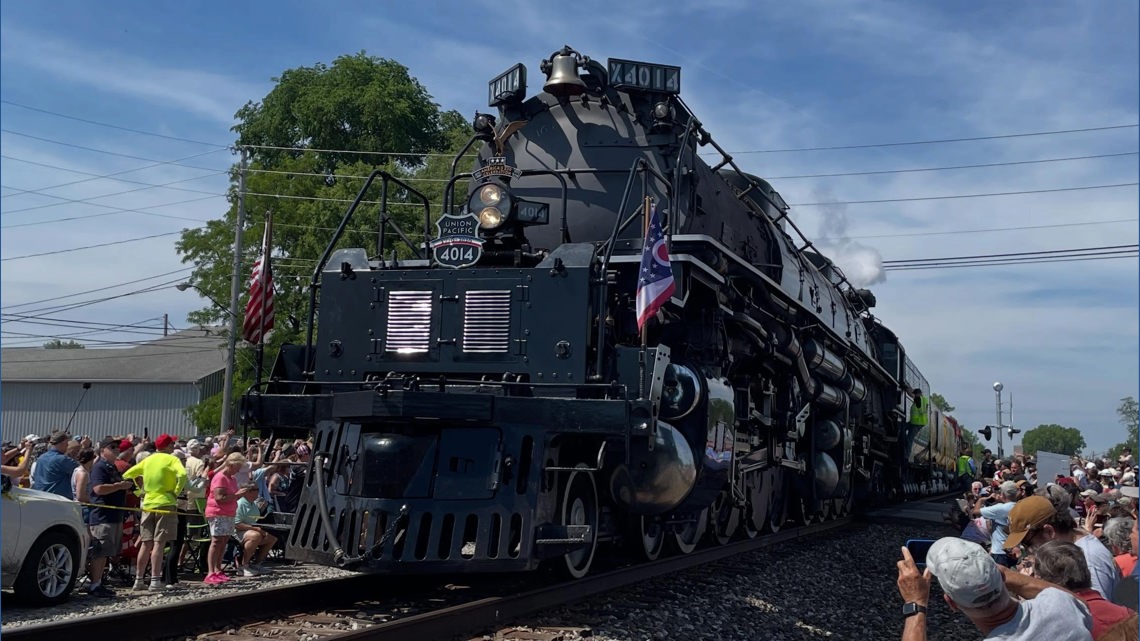WATCH: Historic Union Pacific Big Boy locomotive No. 4014 rolls through Northeast Ohio