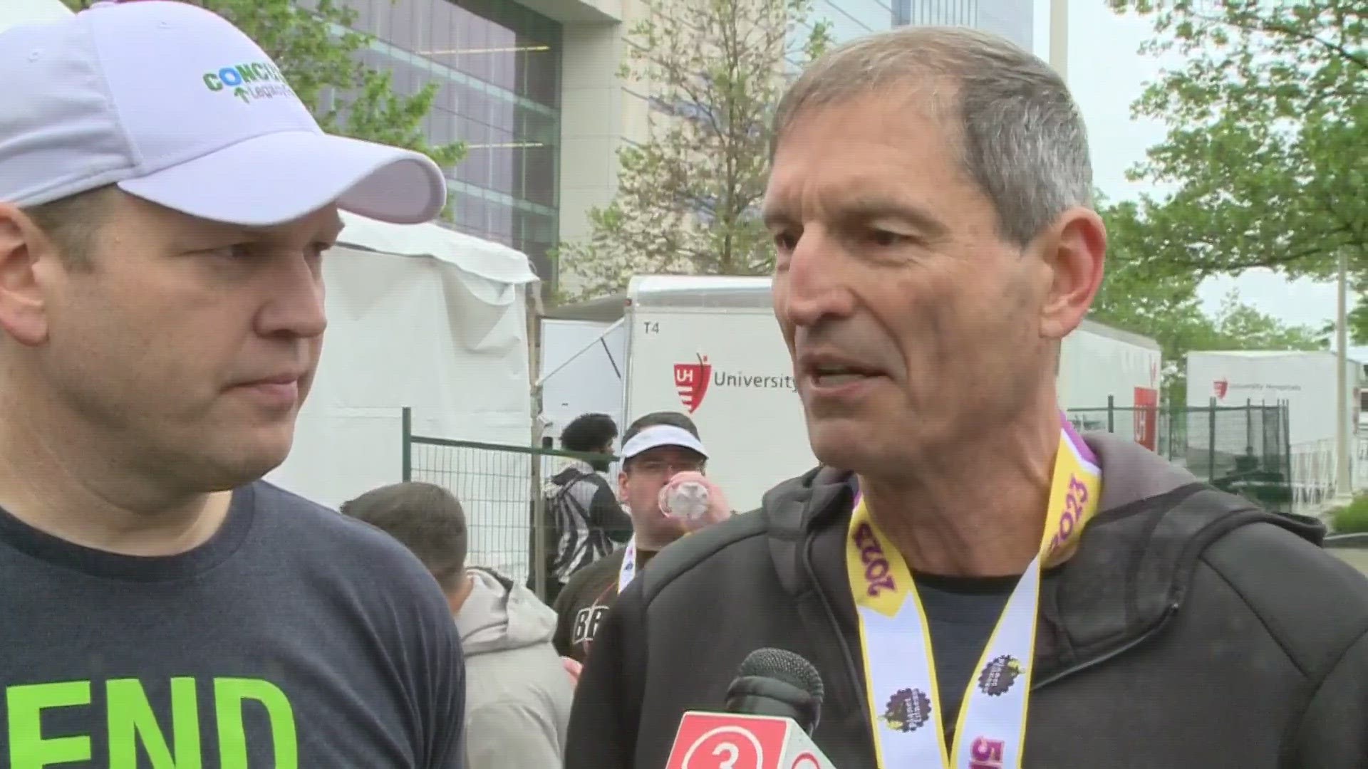 Former Cleveland Browns QB Bernie Kosar remembered Jim Brown after completing the 5K at the Cleveland Marathon.