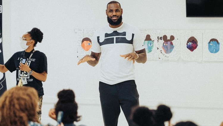 Look: LeBron James visits his I Promise School in Akron
