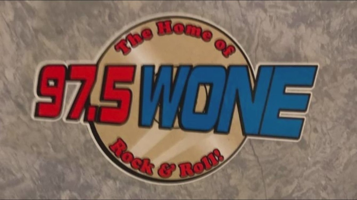 97.5 WONE makes 'farewell' announcement: Listeners express their ...