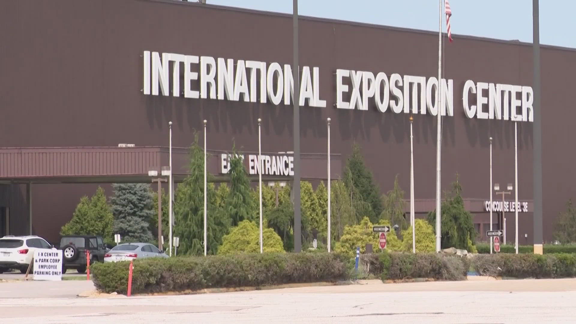 City council on Monday approved an amended lease it hopes will attract hundreds of jobs, but will also see gatherings like the Cleveland Auto Show leave the space.