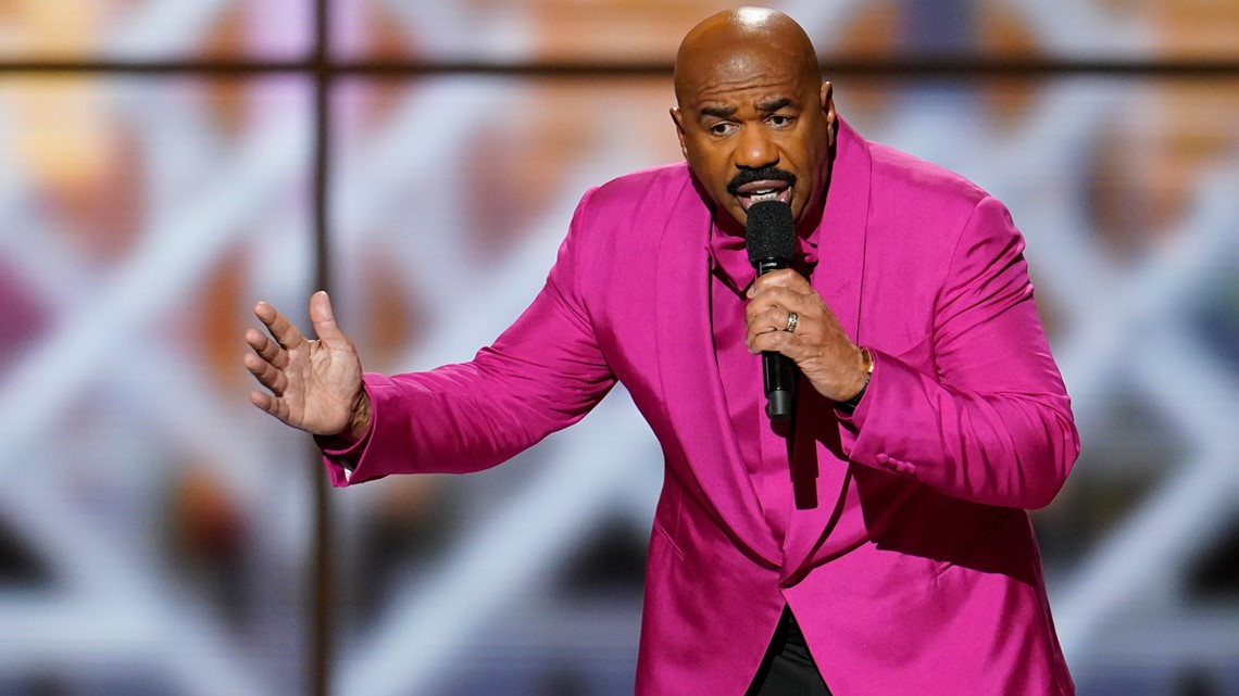 Steve Harvey Roasts NFL Elite in Special 2020 Opening Monologue!