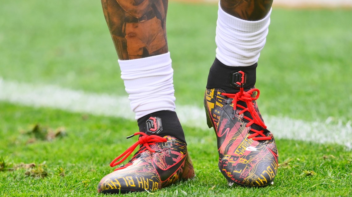 Odell Beckham Wearing Sick 'Back To The Future' Cleats For Pro