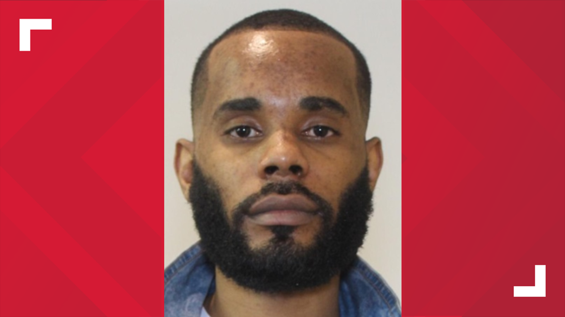 Cleveland Police searching for Tremont felony suspect.