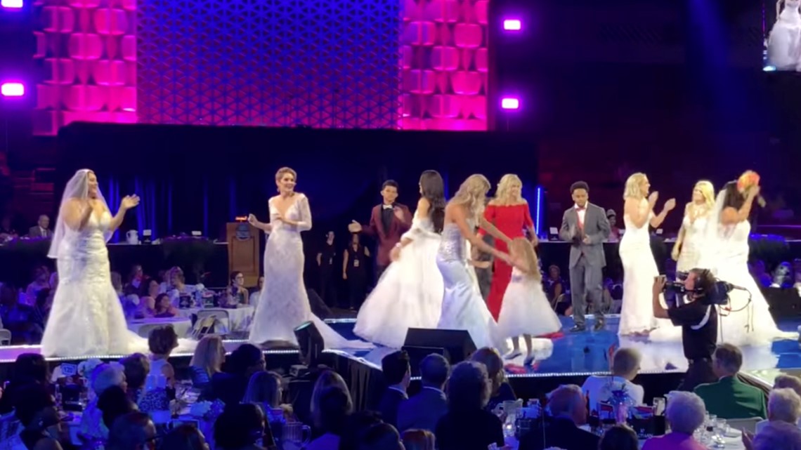 Pro Football Hall of Fame Enshrinement Festival Fashion Show - Newsymom