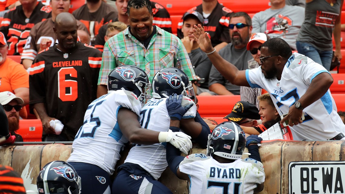 Baker Mayfield throws 3 picks and Browns commit 18 penalties in 43-13 loss  to Titans in opener 