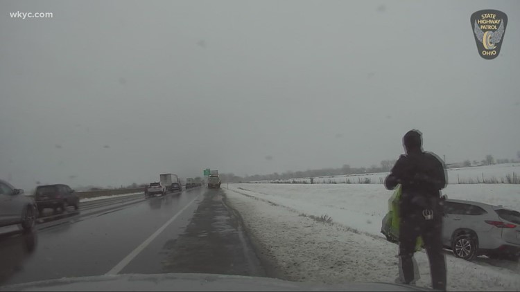 Plow on Ohio Turnpike pushed snow into lanes of oncoming traffic
