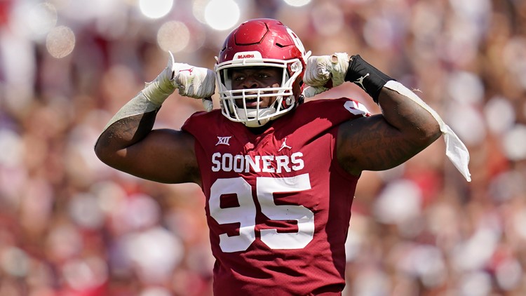 Cleveland Browns select Oklahoma edge rusher Isaiah Thomas with 223rd pick in NFL draft