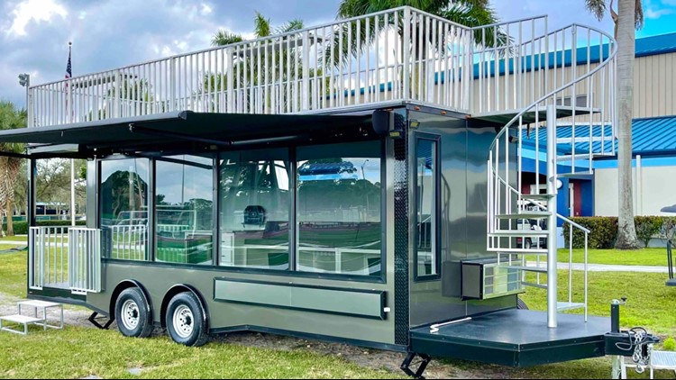 Tailgating Browns fans turn truck into a pool table