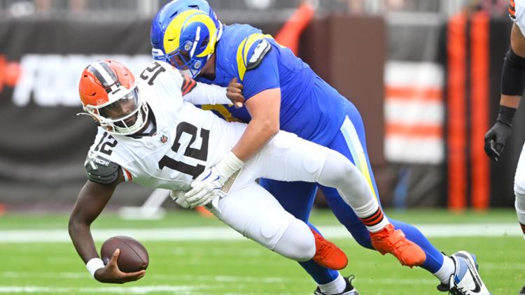 Kevin Stefanski defends handling of Shedeur Sanders after Cleveland Browns  preseason finale | wkyc.com