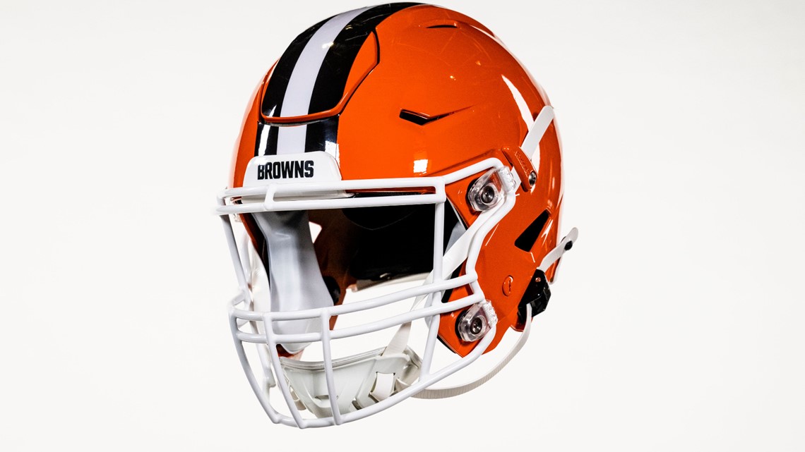 Cleveland Browns announce return of white face masks on helmets for 2024 NFL season
