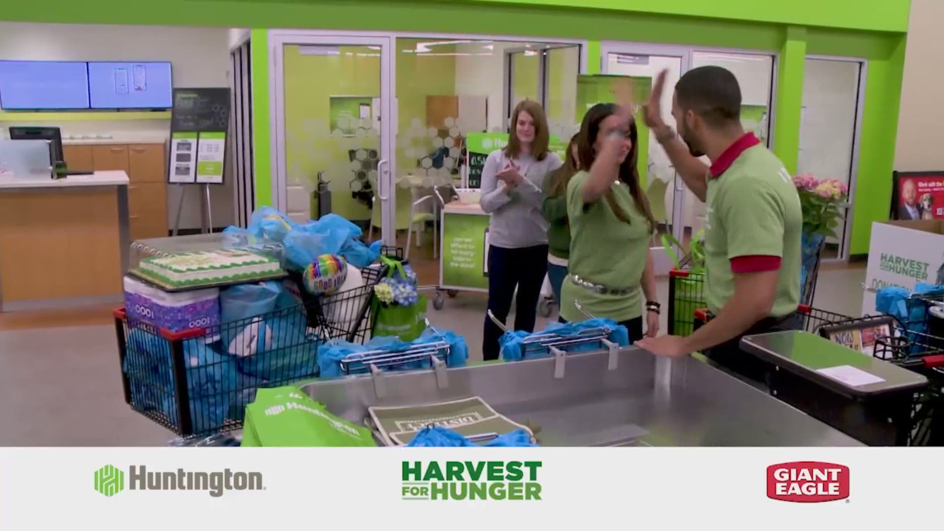 WKYC's weather forecasters face off for Check Out Hunger campaign