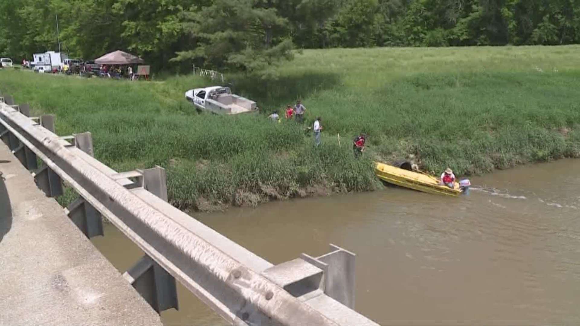 Crews found body of 13-year-old boy near a dam in Wayne County