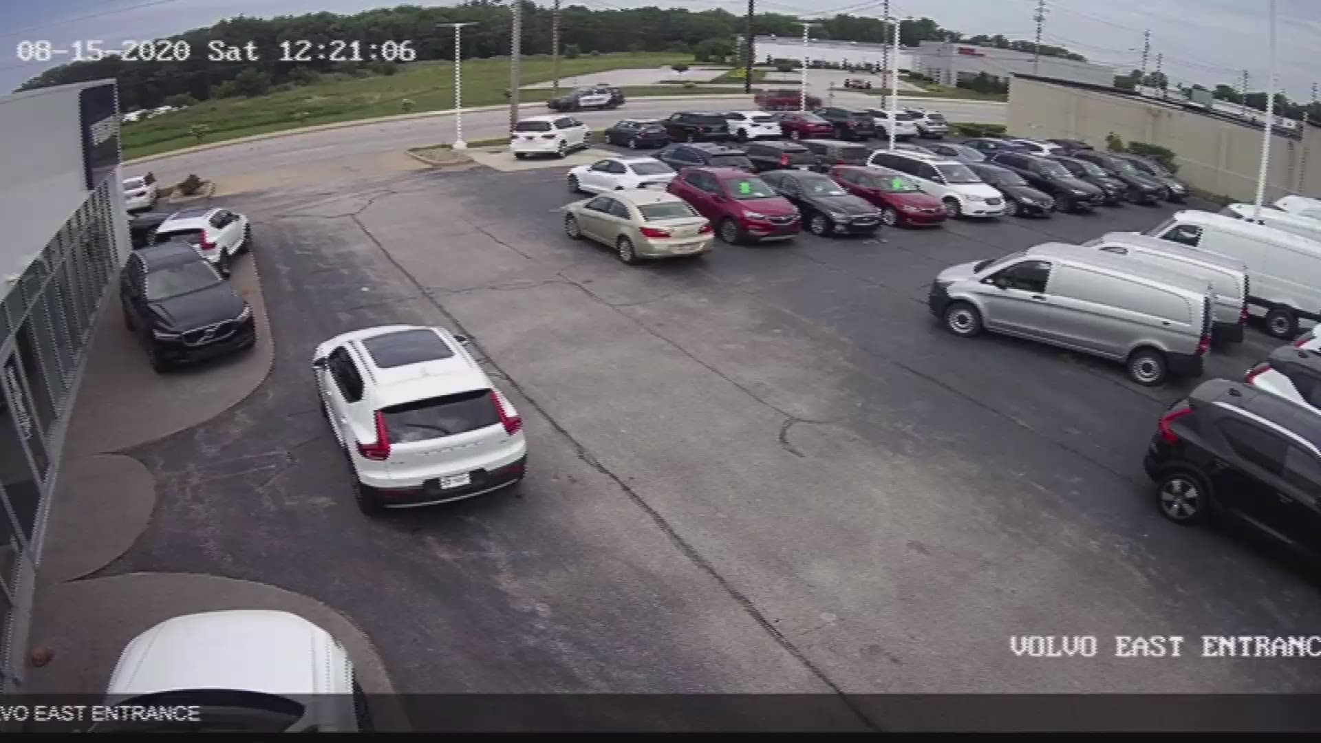 Mentor Man Carjacks Vehicle From Dealership Between Police Chases Wkyc Com