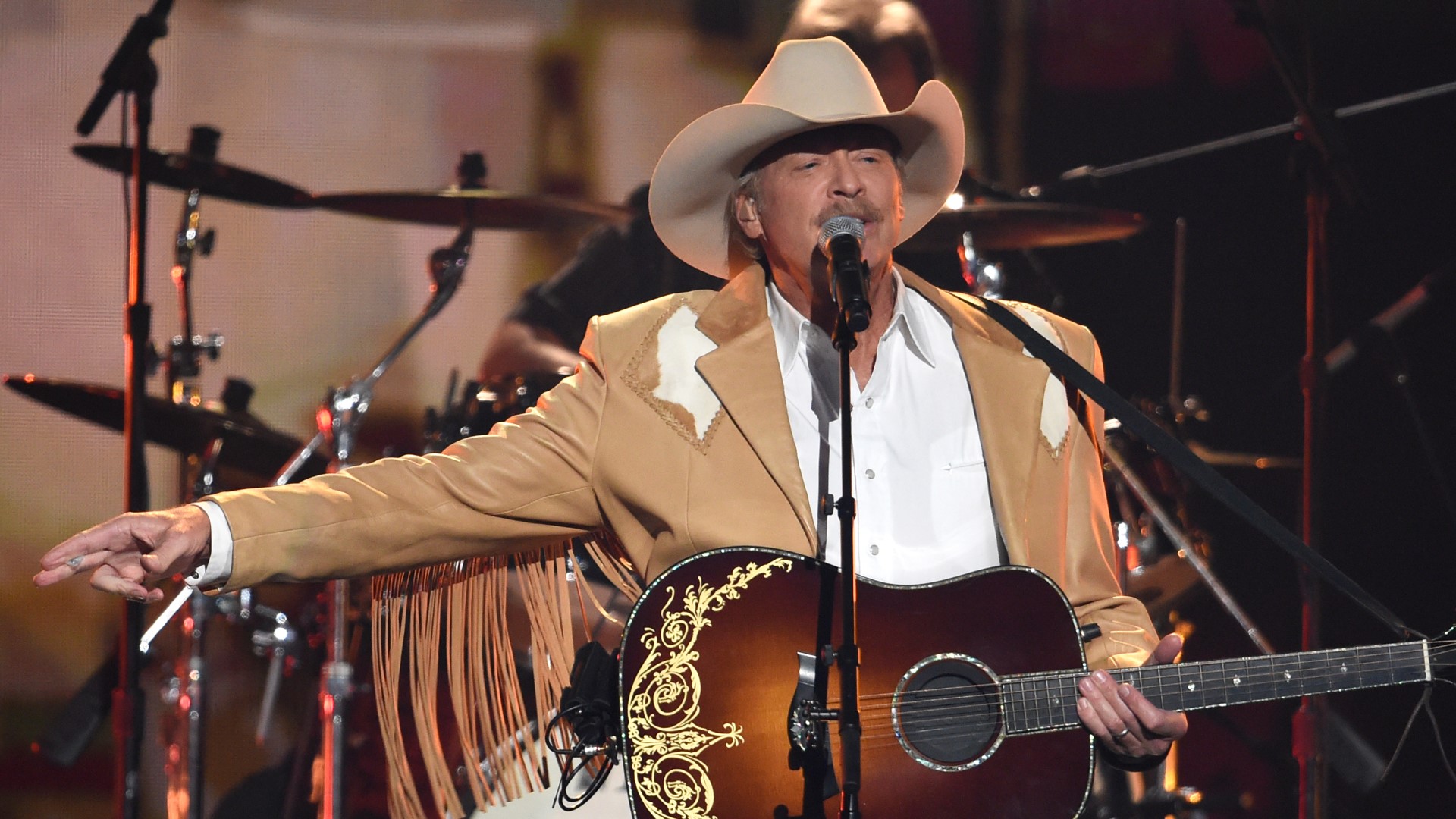 Alan Jackson concert coming to Cleveland in July 2020