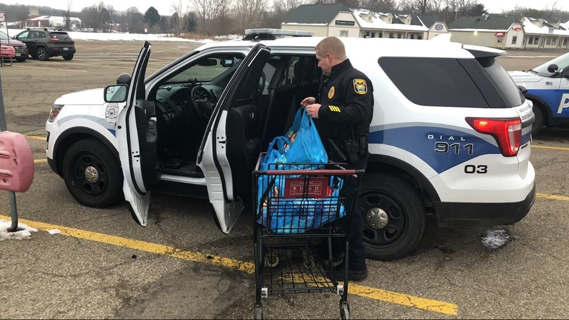 Canal Fulton police officers lend helping hand to disabled man in need