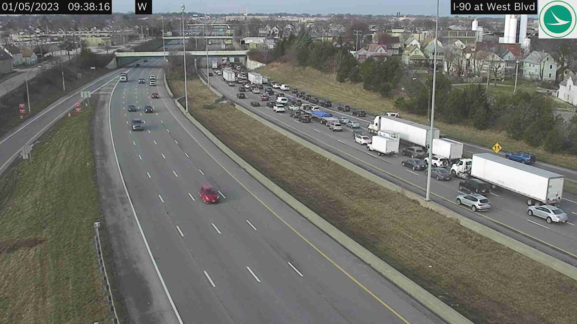 I90 West reopens after crash at West 117th Street in Cleveland