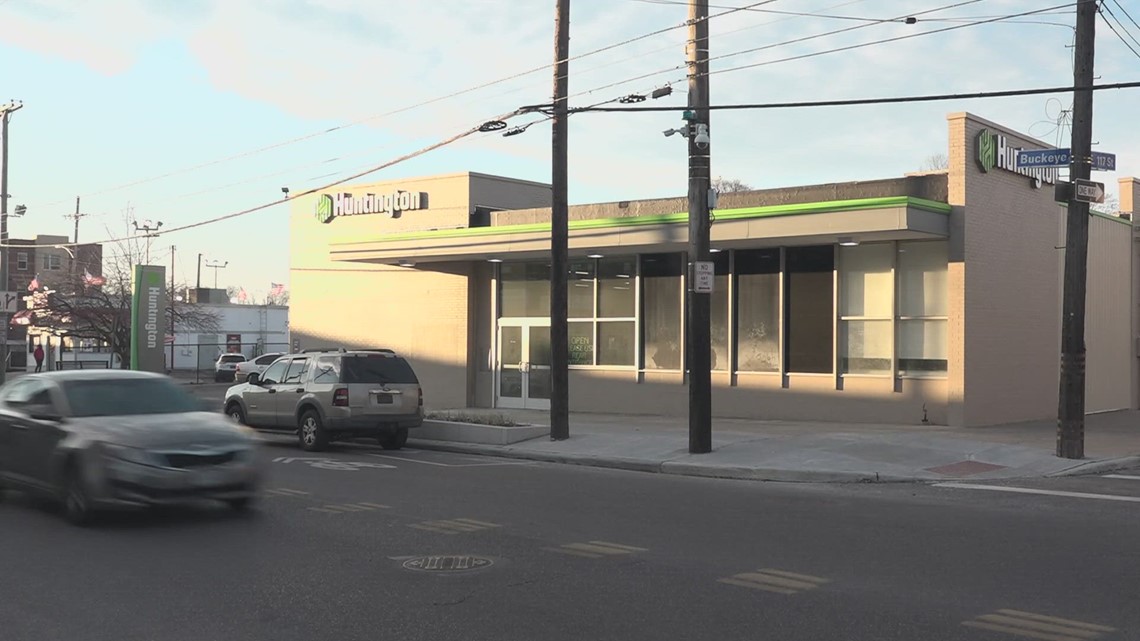 Huntington Bank branch to consider reopening after announcing it would