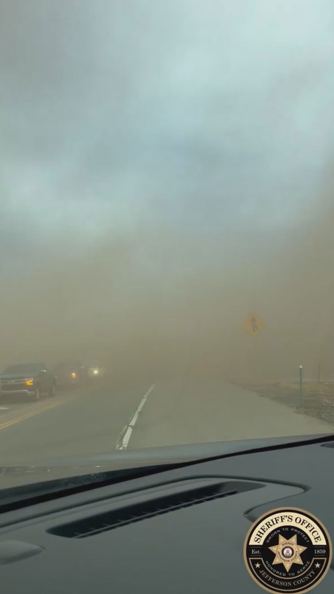 Dust storm closes stretch of highway in Colorado | wkyc.com