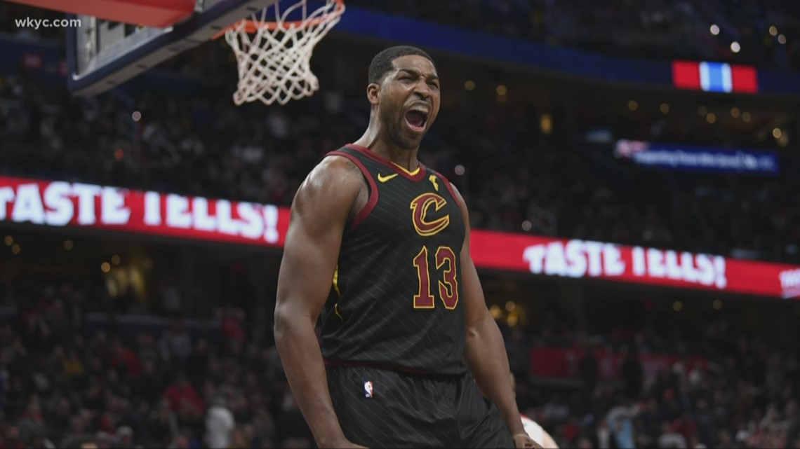 Lakers Sign Center Tristan Thompson Ahead of Playoff Run, per Report