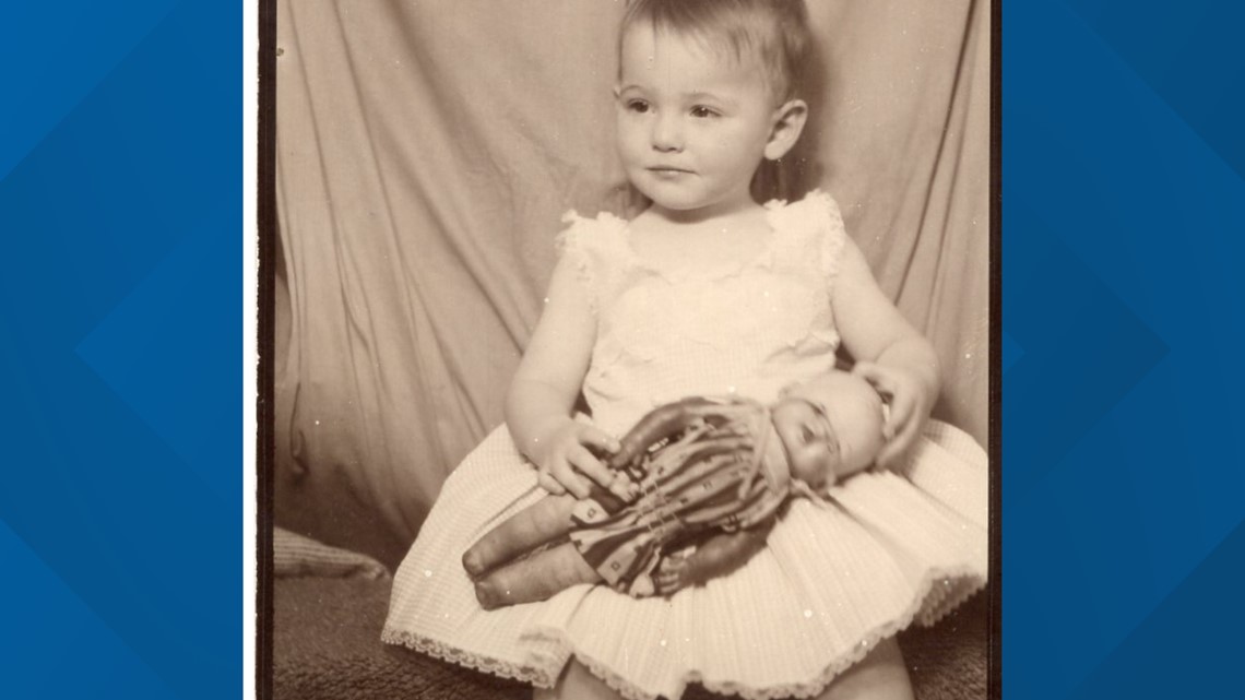 Reconnecting: Solon woman searches for long-lost sisters - Vimarsana News