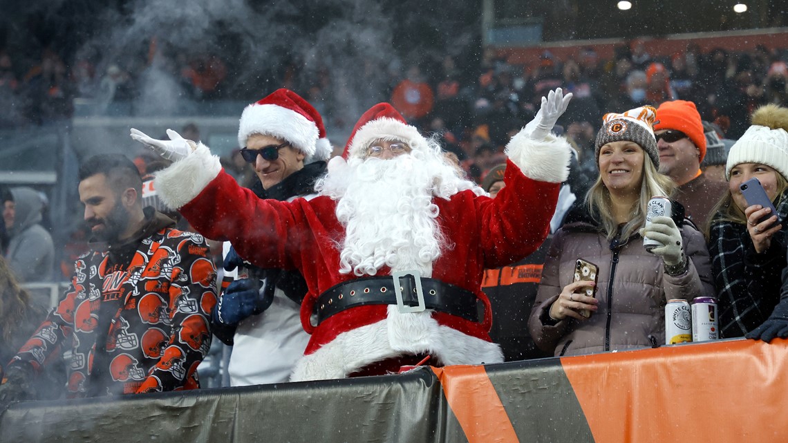 Stadium packed for Browns game despite latest COVID-19 surge - Vimarsana News