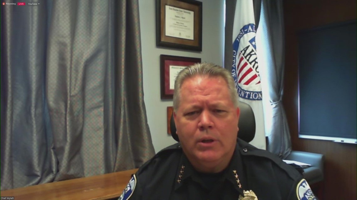 Akron Police Chief Steve Mylett addresses push to install dashcams in ...