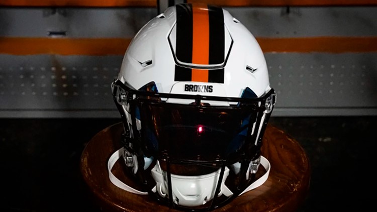 Cleveland Browns unveil white alternate helmet