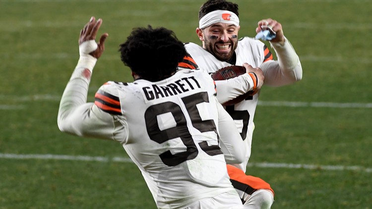 Browns DE Myles Garrett reacts to Baker Mayfield's game-winning drive with the Rams