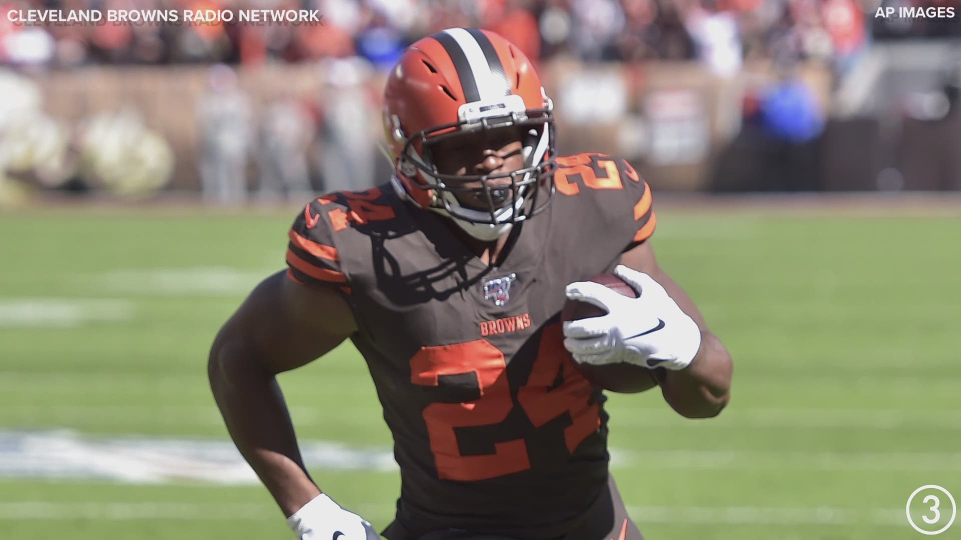 A seven-yard touchdown run from second-year back Nick Chubb gave the Cleveland Browns a 7-0 lead over the Seattle Seahawks early in the first quarter.