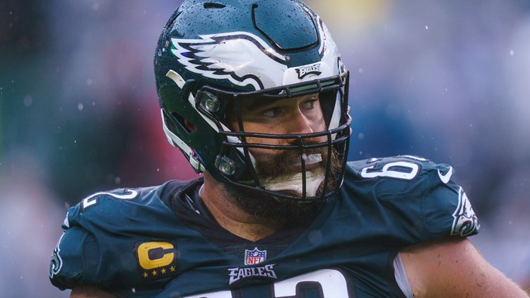 Eagles C Jason Kelce's pregnant wife is bringing OB-GYN to Super Bowl