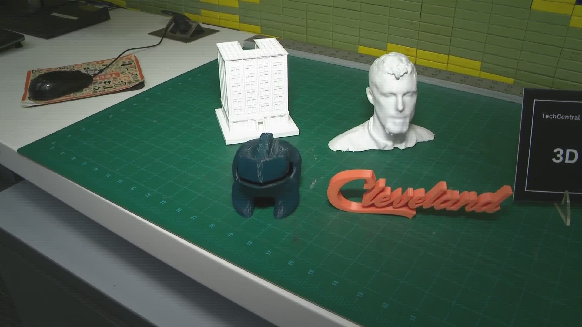 Did you know the Cleveland Public Library offers 3D printing? 3News' Maureen Kyle is there with a closer look.