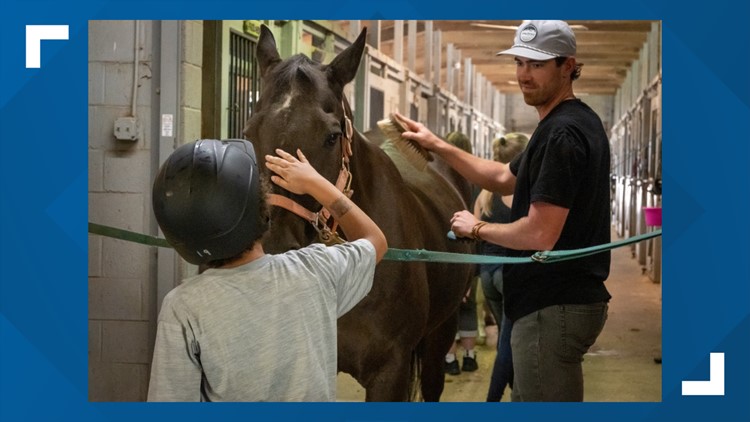 Cleveland Guardians' Shane Bieber and fiancé take children from OhioGuidestone’s residential program horseback riding