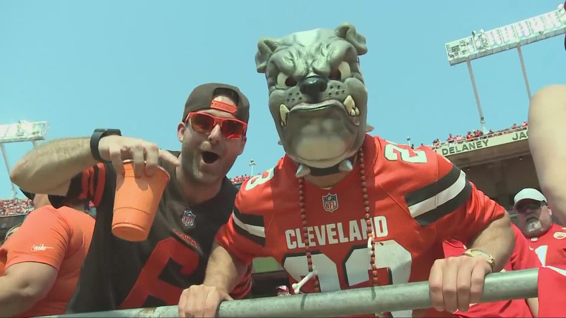 Cleveland Browns: Muni Lot tailgates on October 9, 2022 