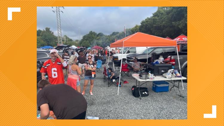 Browns fans take over Charlotte ahead of opener vs. Panthers