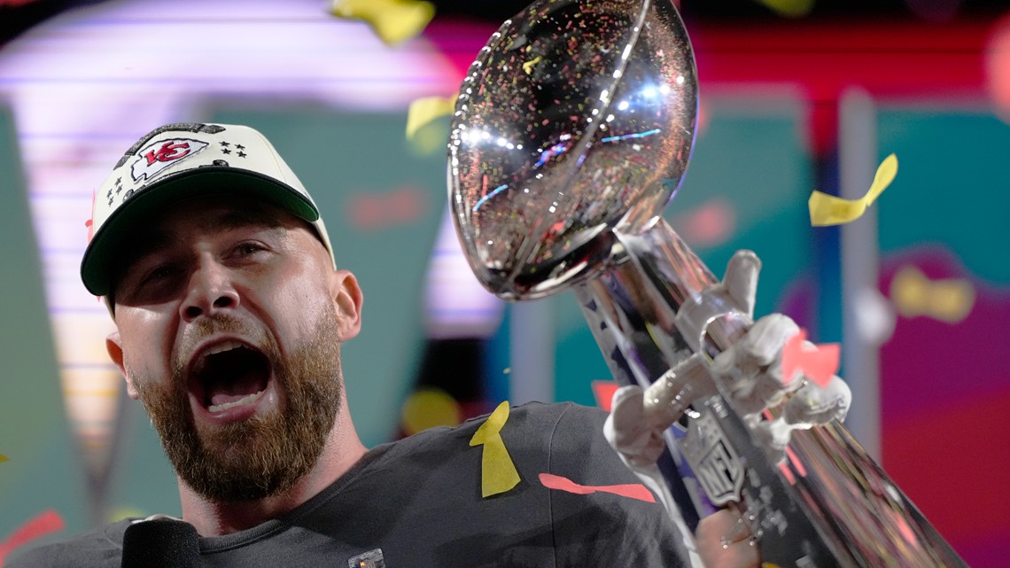 Travis Kelce tears up recalling post-Super Bowl talk with brother