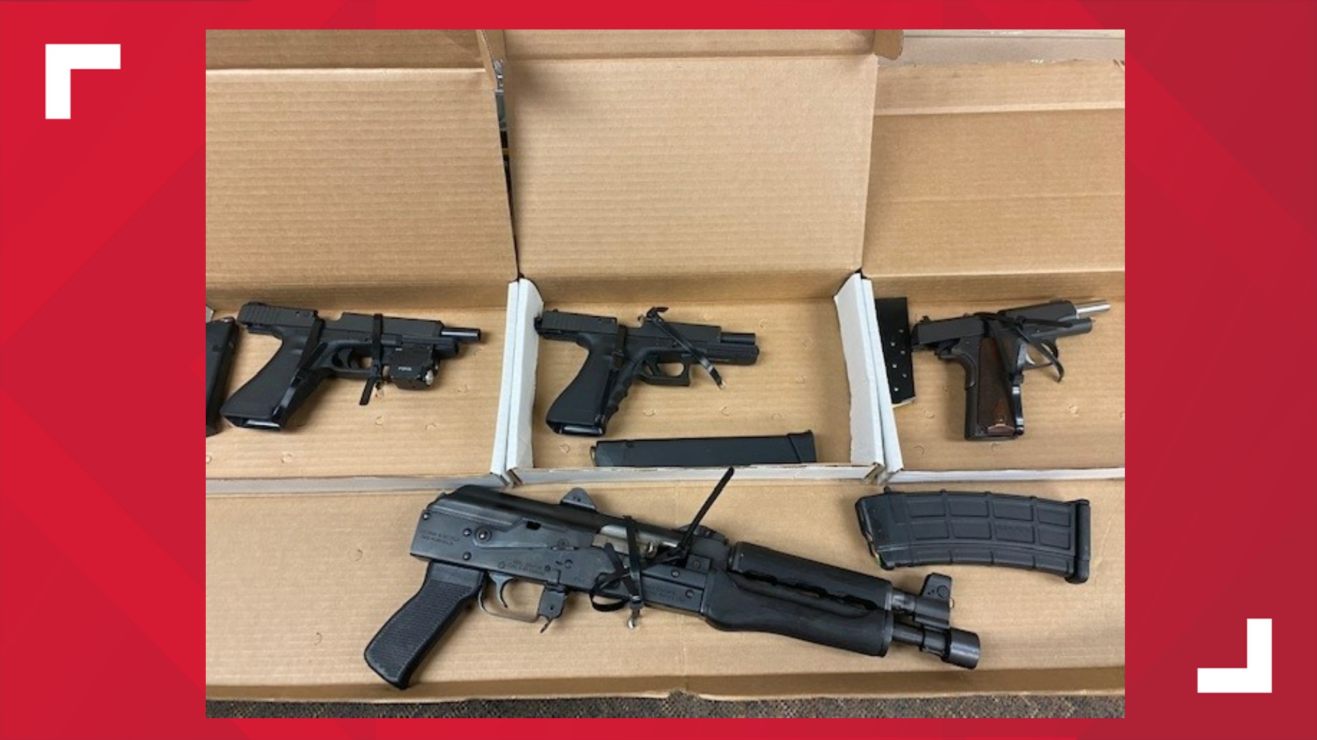 2 arrested on weapons charges during Akron traffic stop | wkyc.com