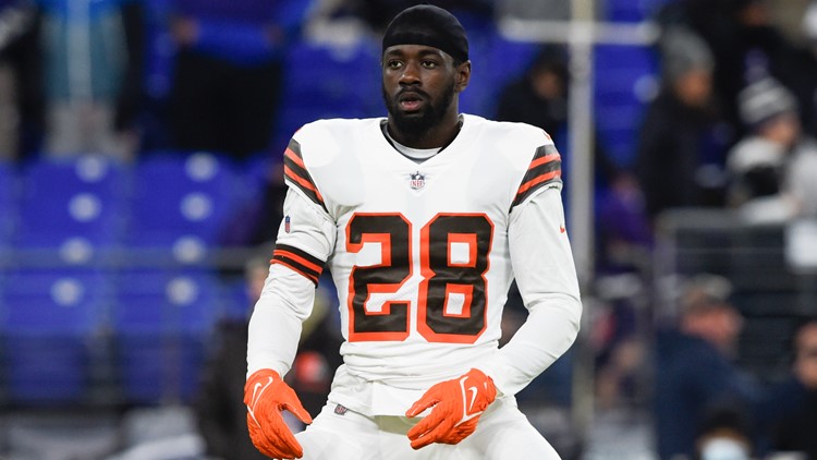 Browns' Owusu-Koramoah out of hospital, has throat bruise – KGET 17