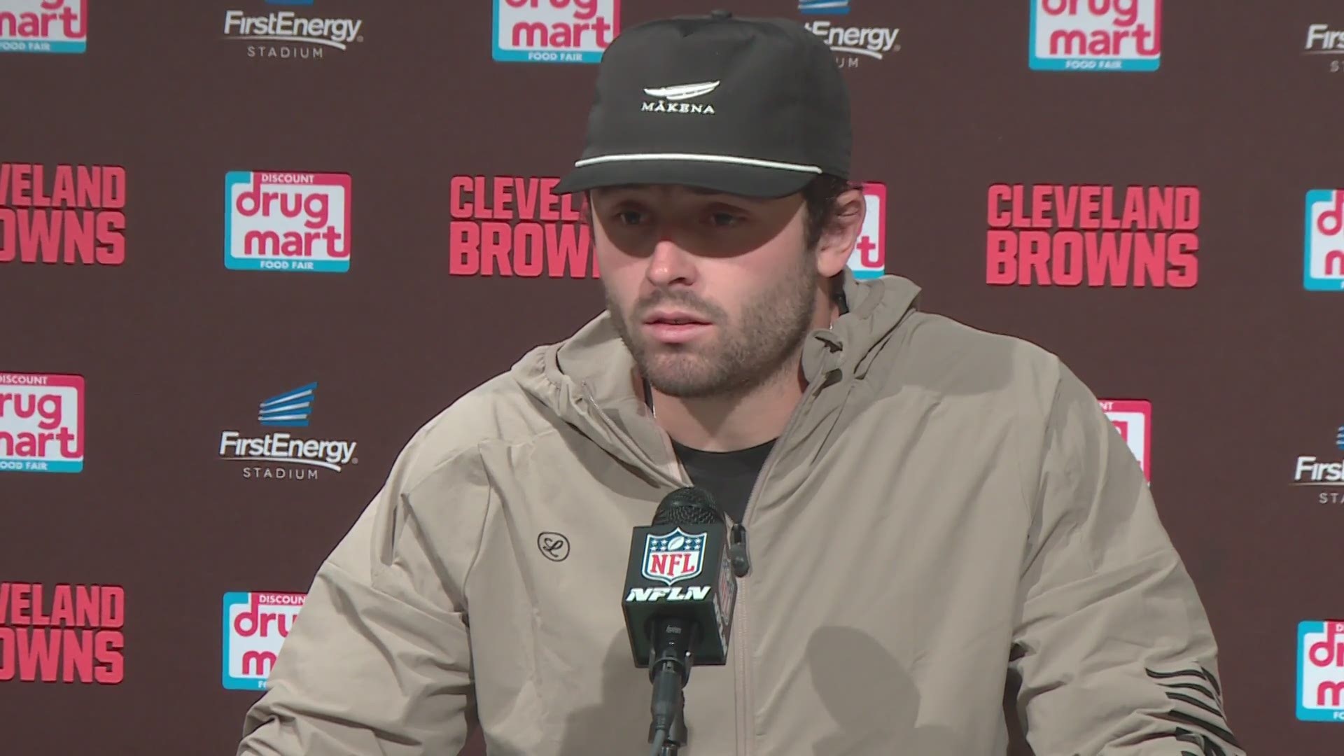 Browns quarterback Baker Mayfield wasn't happy with the officiating after the Browns' loss to the Jets.