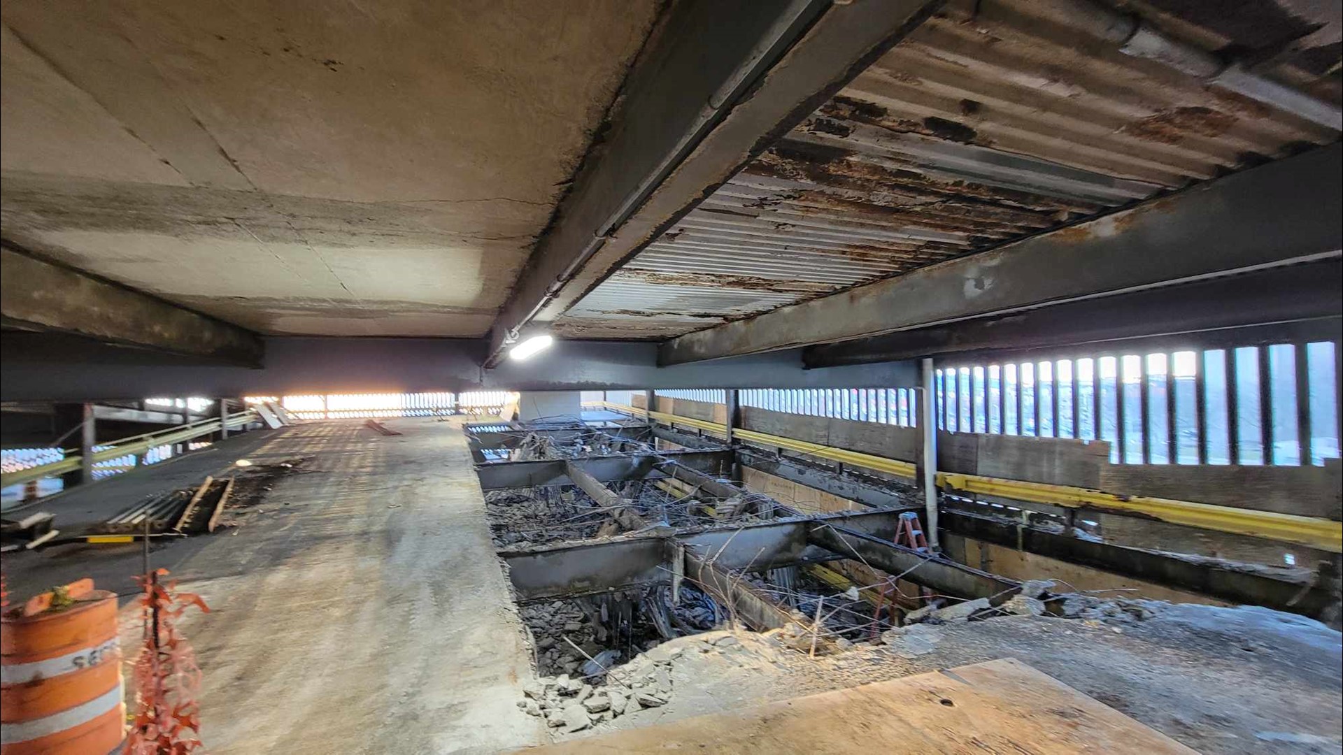 Construction concerns at Cleveland's Hamilton parking garage | wkyc.com