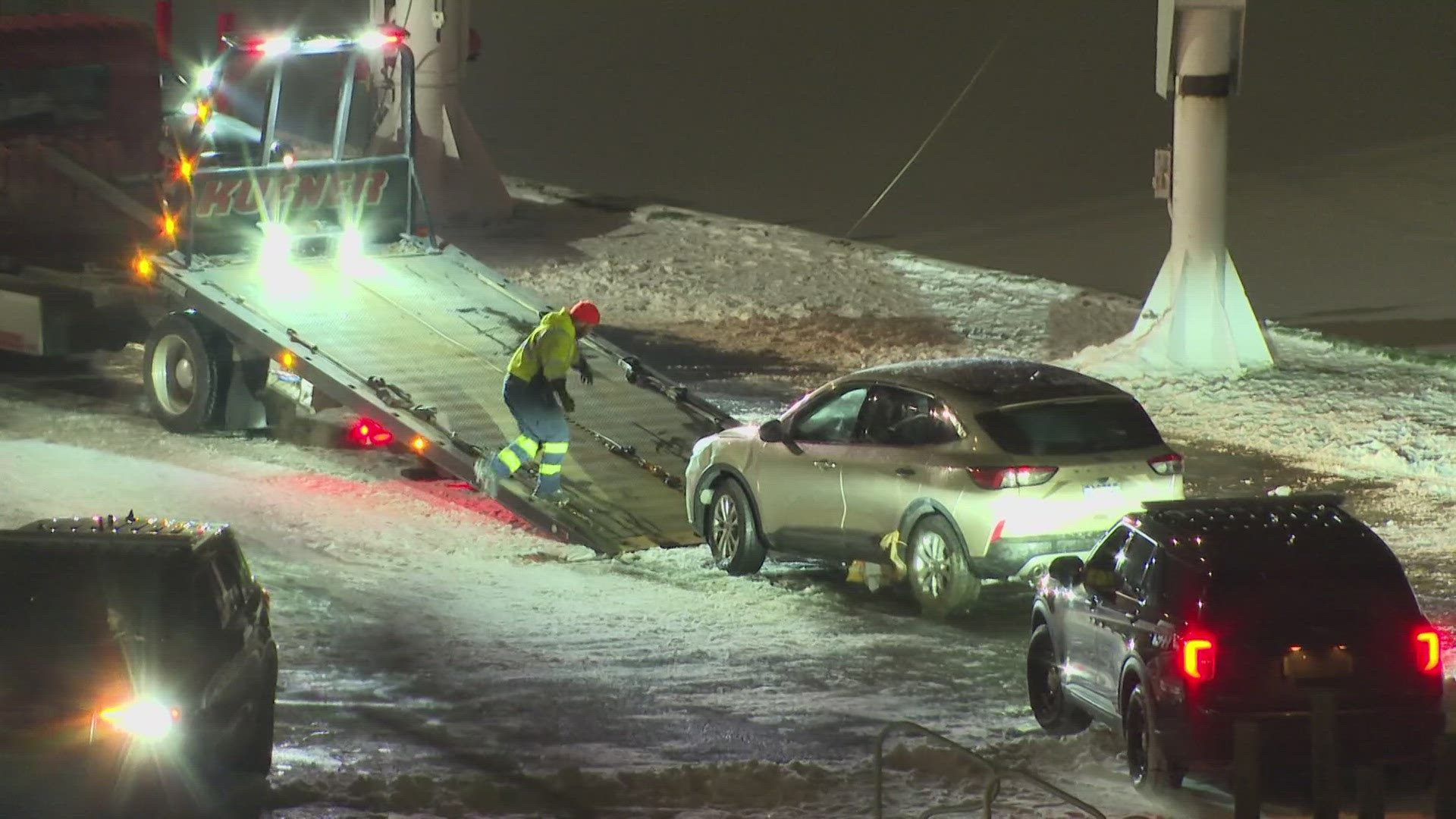 1 dead after car crashes into Rocky River | wkyc.com