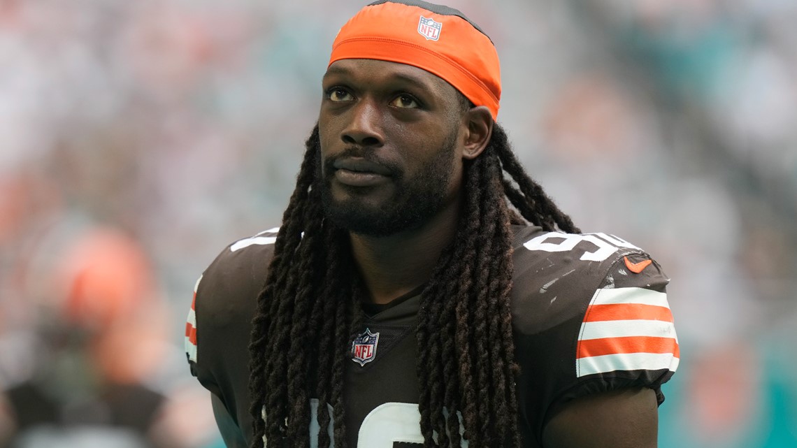 Cleveland Browns' Jadeveon Clowney eager to face 'unathletic' guards